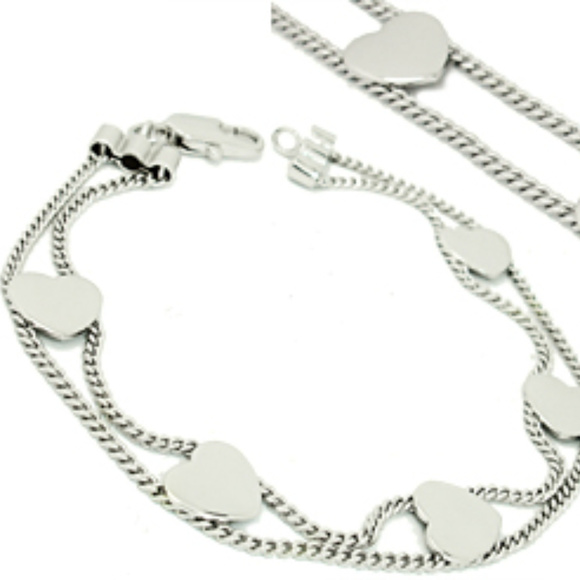 Heart Bracelet Cuff Designer Valentines NW - Picture 1 of 2